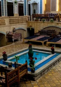 اقامتگاه سنتی هزاردستان 4