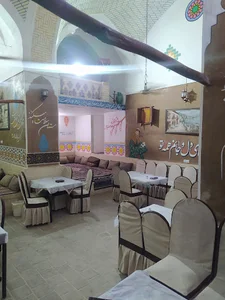 دیزی سرای یاقوت yaghot