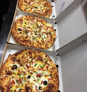 فست فود pizzapizza