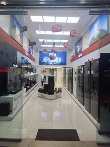 فروشگاه جی پلاس مرکزی بیرجند 3