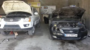 مرکز تخصصی تعمیر انواع اتومبیل های خارجی(Auto Plus)