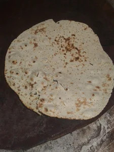 نانوایی لواش تنوری عباسی مقدم