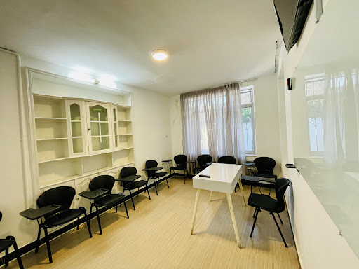 Amiran Language Academy