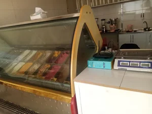 بستنی و فالوده شیرازی