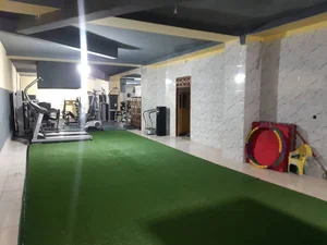 باشگاه بدنسازی و پرورش اندام سالار