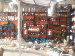 گل خانه و لوازم کادویی آرامیس