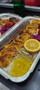 غذاخوری و بیرون بر برادران