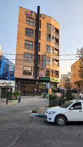 دکتر مهدی معزی