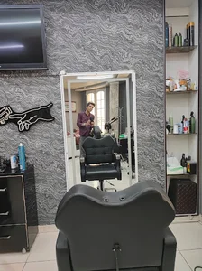 آرایشگاه امین زندی