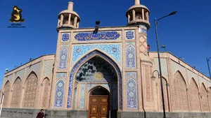 مسجد عالی قاپو