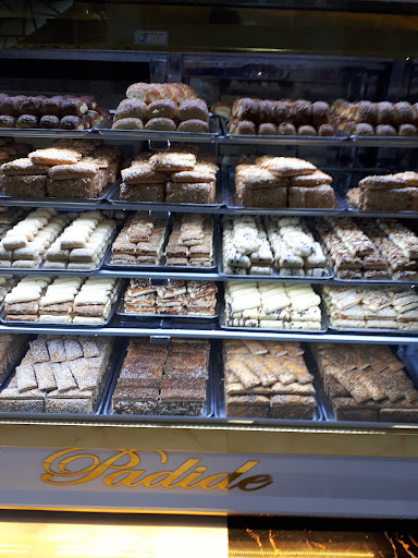 Padideh Yazdi Pastry