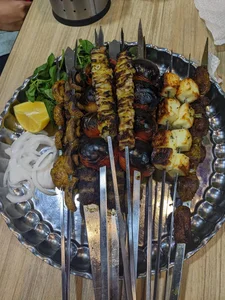 جگرسراي خندان 4