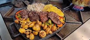 فست فود مندیر