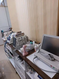مرکز پوست و زیبایی بهار 3