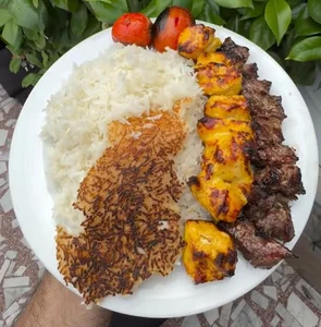 رستوران تی تی نار رشت