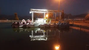 اسکله قایق تفریحی