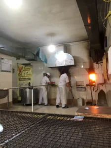نانوایی سنگک گل گندم
