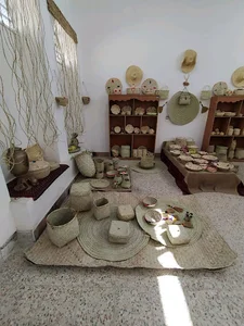 فروشگاه سوغات و صنایع دستی آدینک