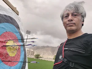 Archery باشگاه تیراندازی با کمان