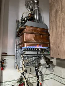 نصب و تعمیر آبگرمکن و بخاری در یخسازی 3