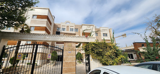 مرکز جراحی دکتر موسوی بیوکی