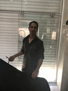 آرایشگاه مردانه میلاد حسنخانی