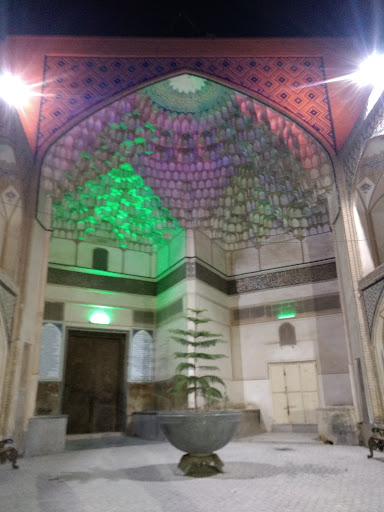 فروشگاه لوازم خانگی میرزائی