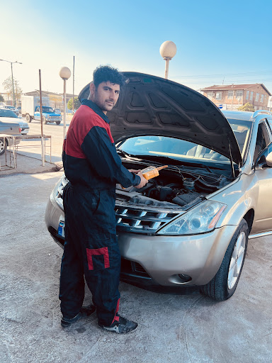 مکانیک سیار عظیم