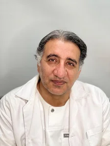 درمانگاه تخصصی پوست ومو آرا