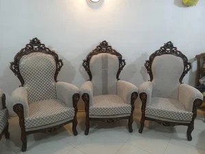 مبلداداشی