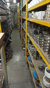 فروشگاه بلبرینگ و چرخ دنده صنعتگران یدک