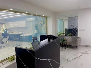 دکتر امیر زاهدپاشا