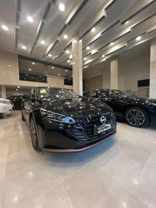 نمایشگاه اتومبیل ولیعصر 3