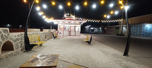 دکه شبانه روزی زنگیان