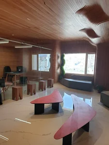 کلینیک تخصصی پوست و مو رویان