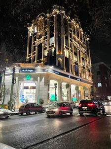 کلینیک زیبایی دکتر رضا امید