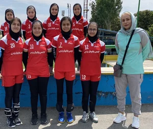 آکادمی والیبال بانوان یزدچی (مربی بین المللی) شعبه تهرانپارس