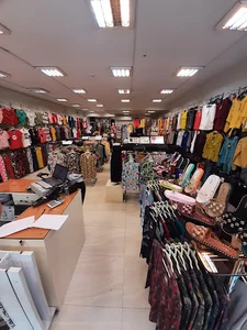 پوشاک خانواده بهاران