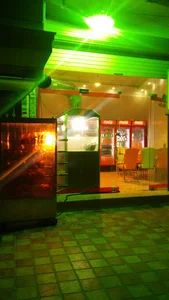 پیتزا ساندویچ پسران خوب