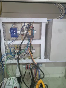 ساخت و تعمیر تابلو برق صنعتی 3