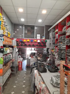 ایمن ابزار آریان