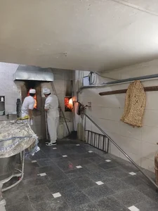 نان سنگک سنتی امام رضا ( ع ) 2