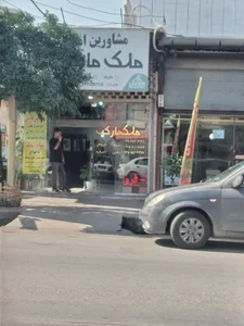 مشاورین ملک مارکت 2