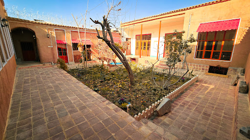آموزشگاه عکاسی سرو