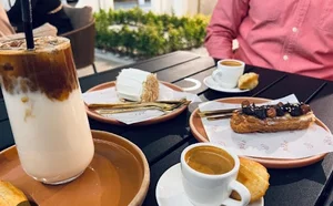 کافه بیکری مادلن