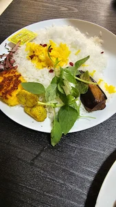 رستوران و کترینگ مارال