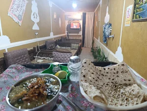 آش سبزی سنتی کاکو شیرازی