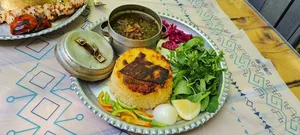 رستوران و کافی شاپ پاچنار
