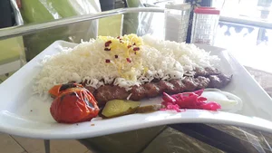 رستوران آریا