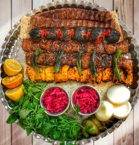 باغ رستوران وی ای پی